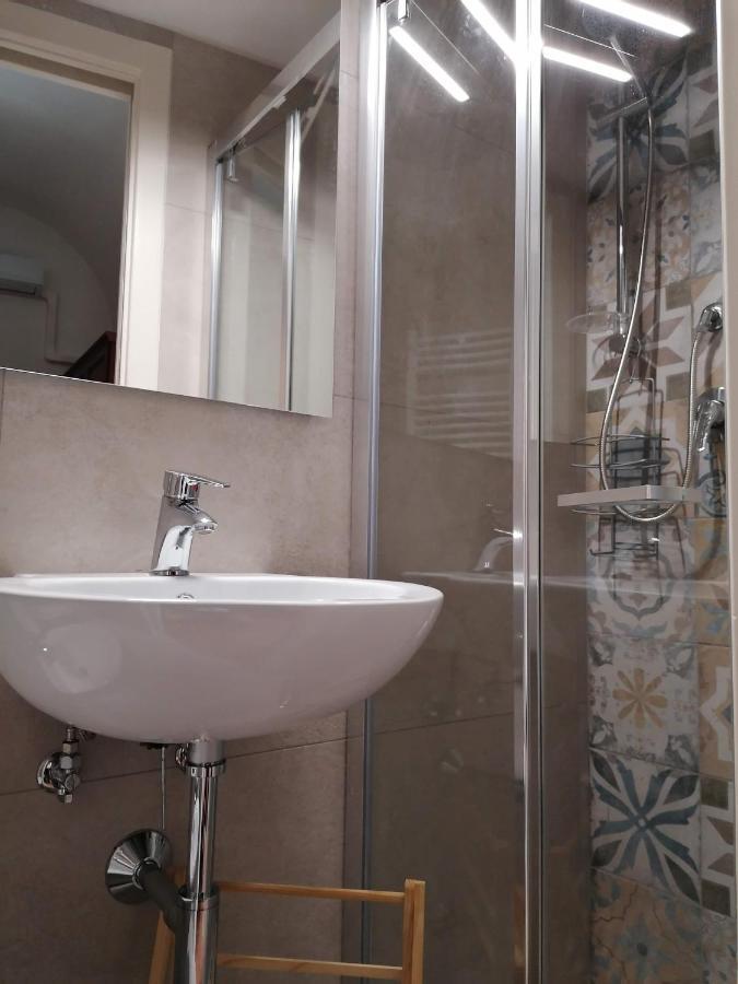 Alimarta Apartment *
